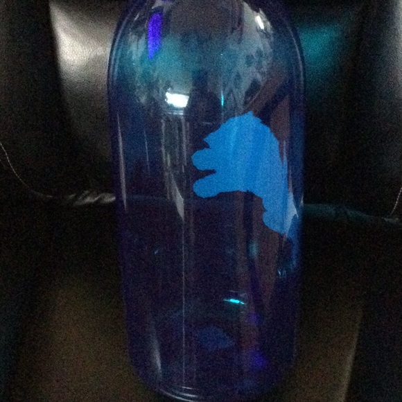 New Big  Lion’s Bank - Picture 4 of 7